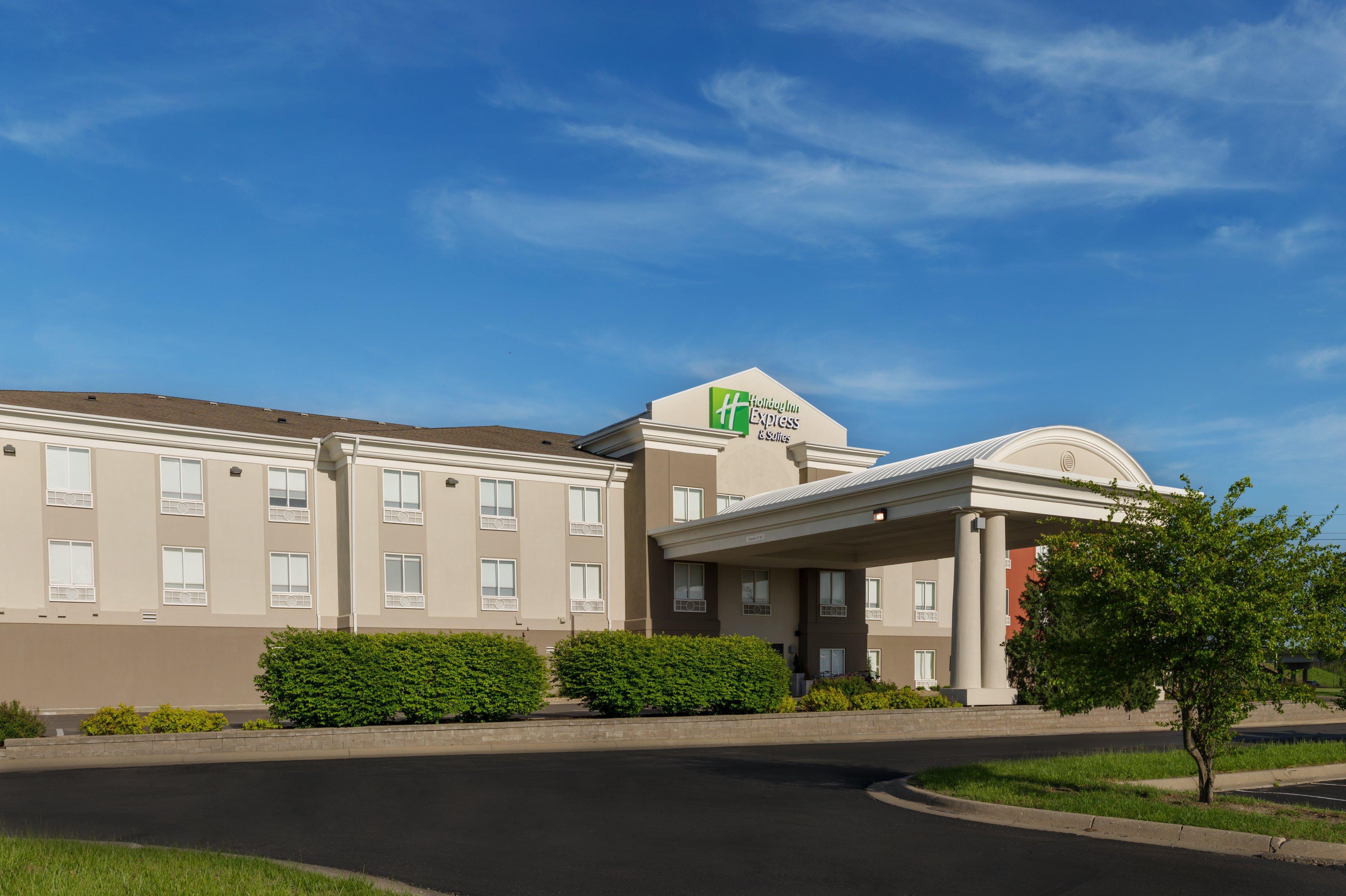 Holiday Inn Express Lawrence By Ihg Eksteriør bilde