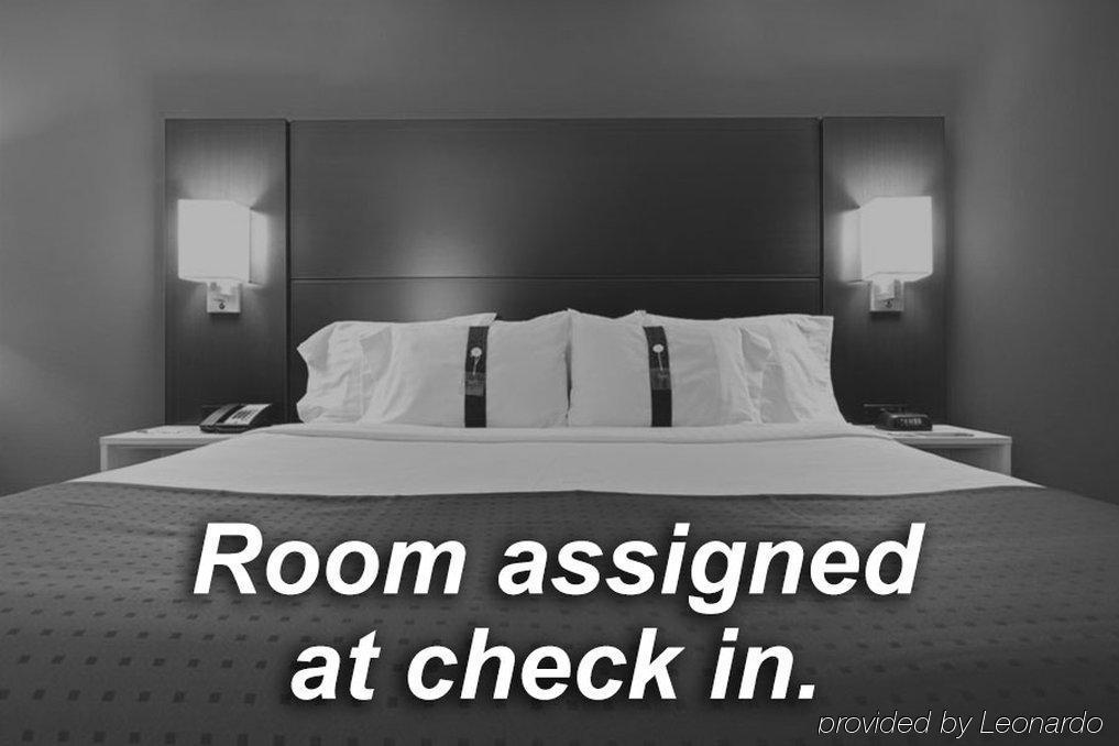 Holiday Inn Express Lawrence By Ihg Eksteriør bilde