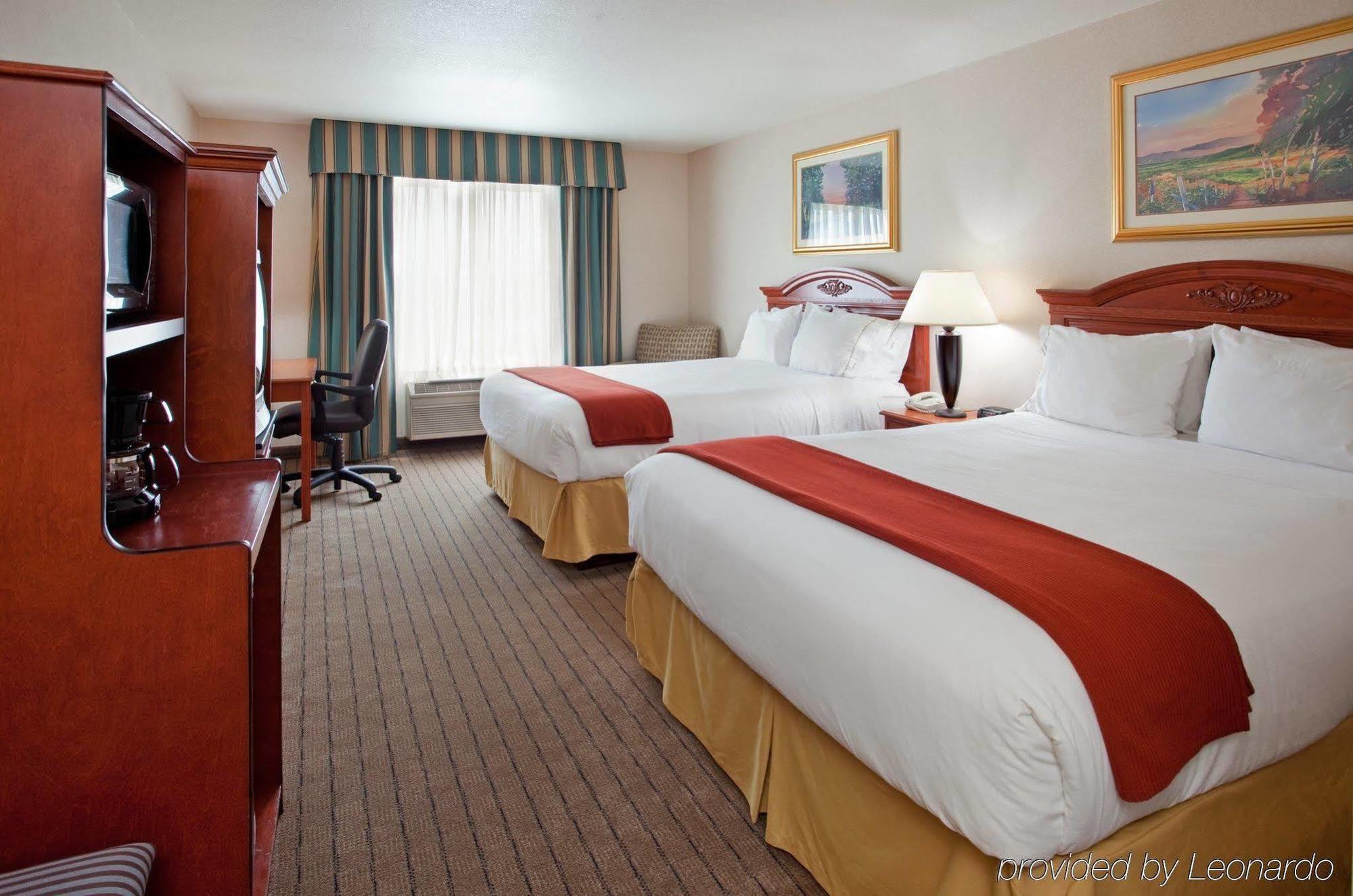 Holiday Inn Express Lawrence By Ihg Eksteriør bilde